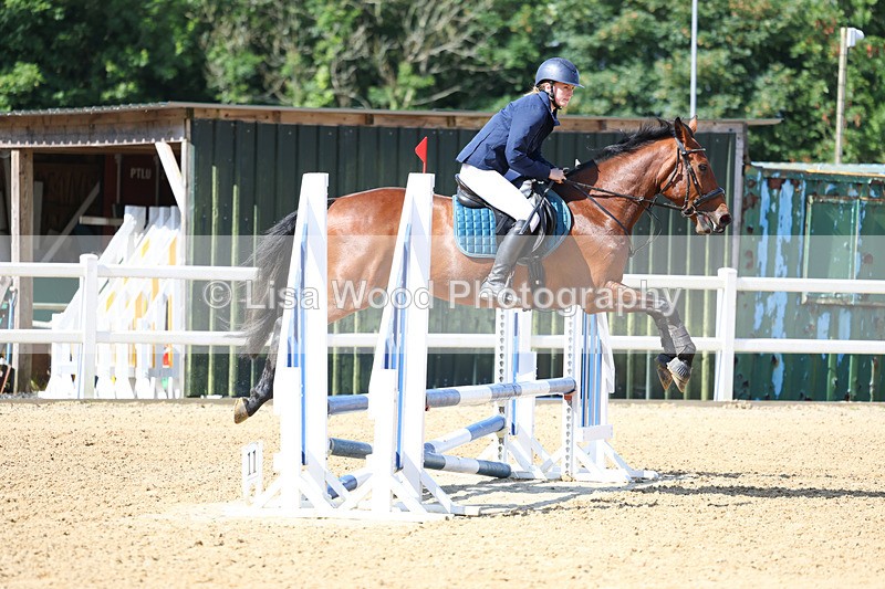 3E7A2494 - Class 2: 70cm Juniors and Seniors