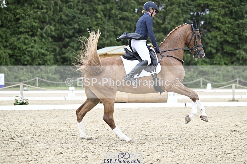 240523-155234-05339 - 411-NEFFECT_S-Kat_Raybould