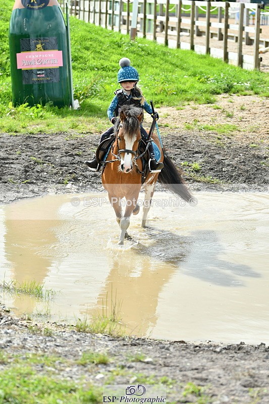 230801A-161517-00326 - Thomasina's Group Ride