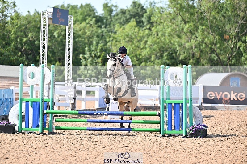 260714-173054-00221 - 70cm Classes