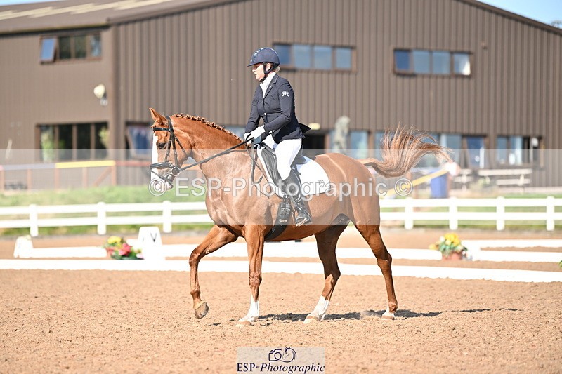 240816A-162452-06177 - 241-Caroline.Toman-D-Pandora.Ramall