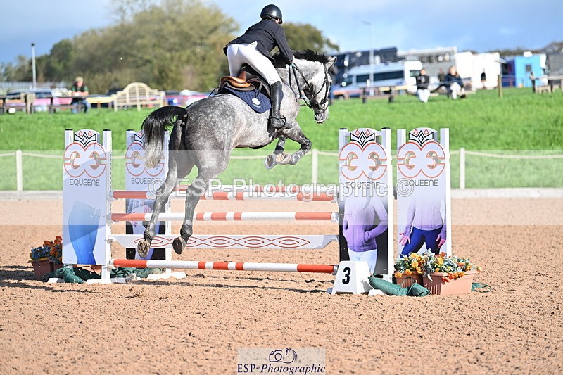 231014A-102322-04079 - Cls 18 Newcomers & 1.10m Open