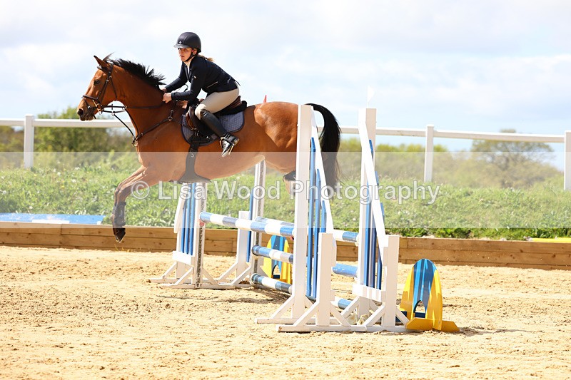 3E7A7611 - Class 9: 80cm Senior