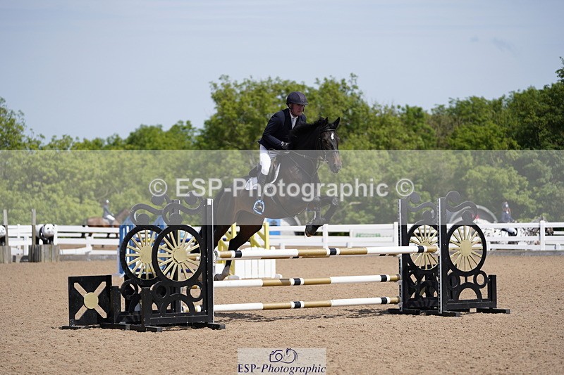 230528A-110454-06433 - Cls 31 Scope 1m Champ Quali & Open