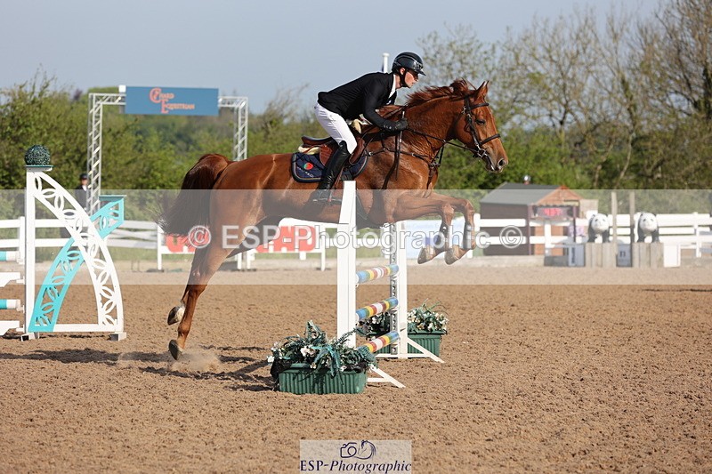 240510A-083501-04306 - Cls 13 British Novice and 90cm Open