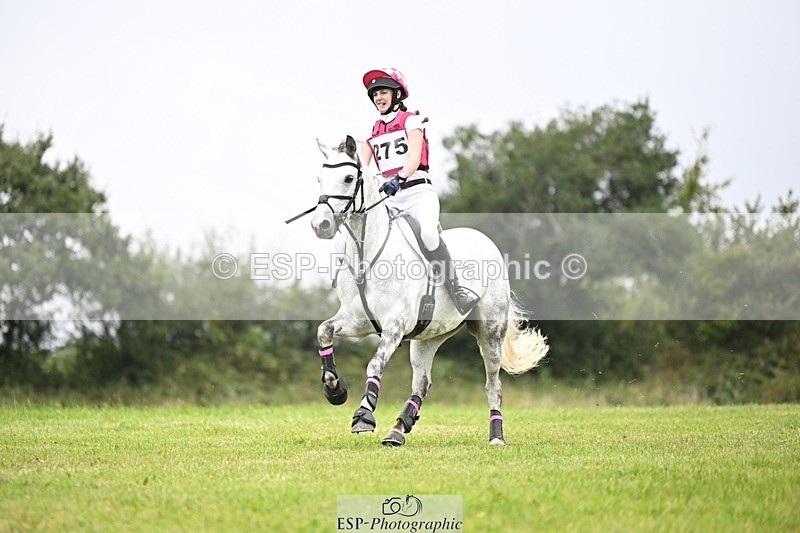 240831A-154509-05033 - 275-Isabella.Hooton-BALLYLEE.SILVER.PRINCE