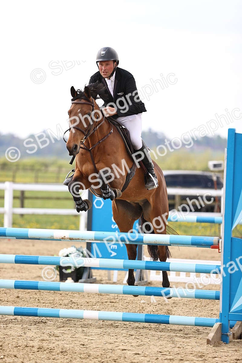 SBM_002091 - Class 10 - Senior British Discovery - 1.00m