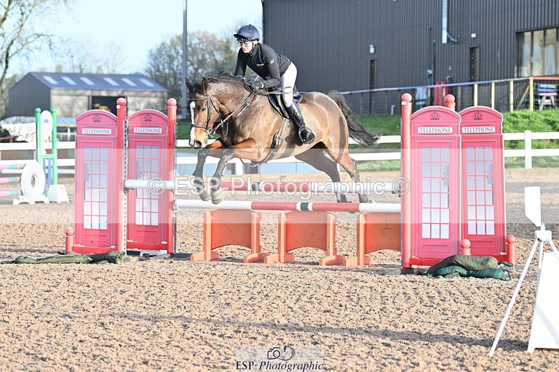 231208A-093011-00069 - Cls 2 British Novice & 90cm Open