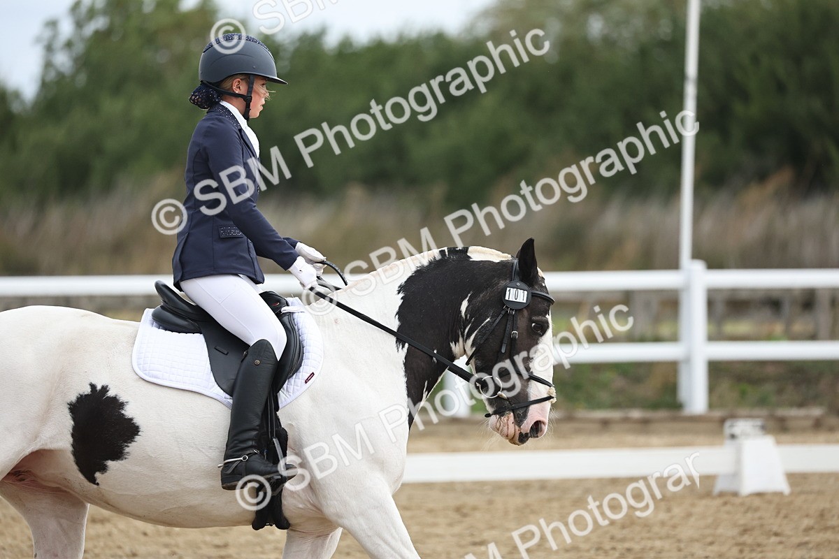 SBM_004219 - Class 8 - Novice 3 Champs