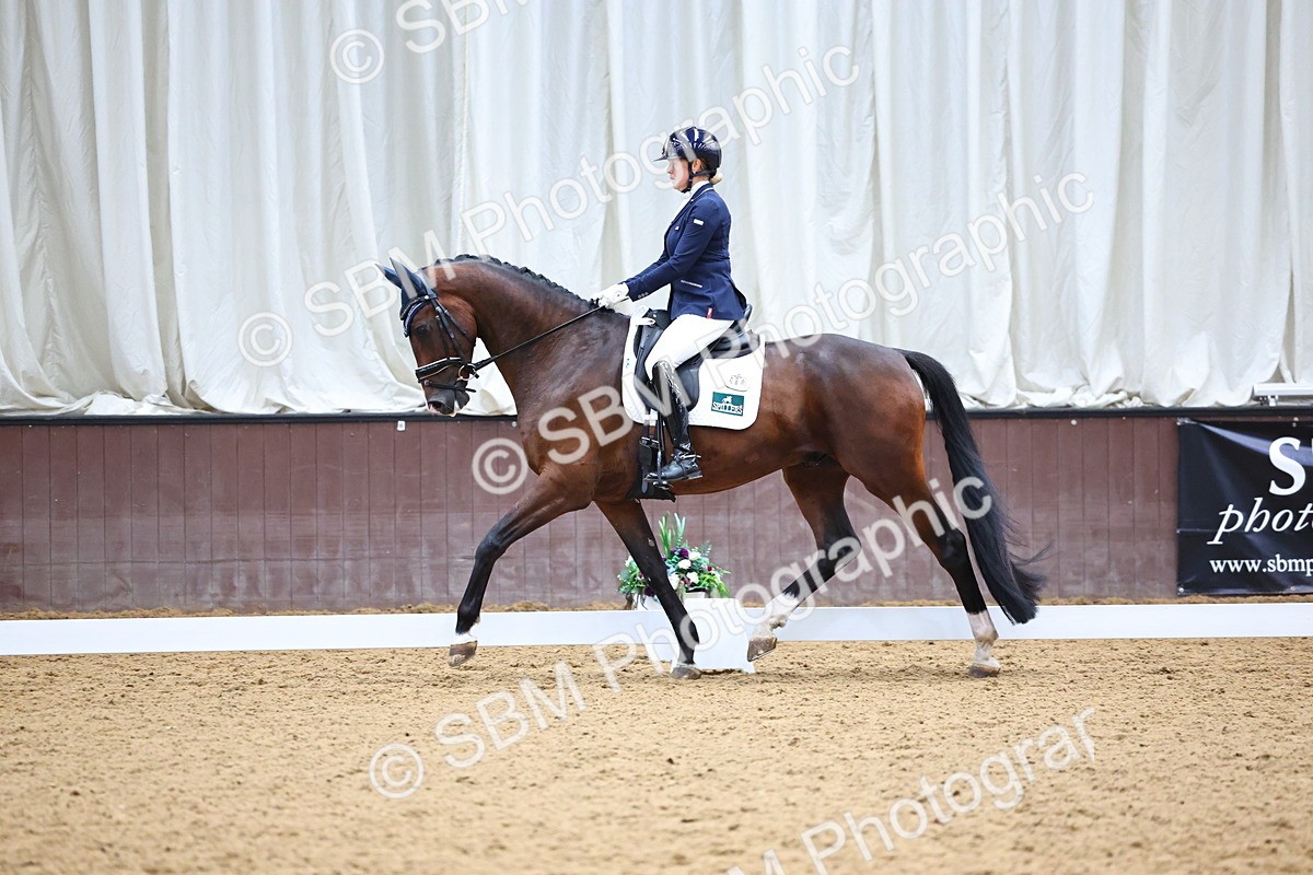 SBM_006555 - Class 5 - novice 6 - 12.04-13.07