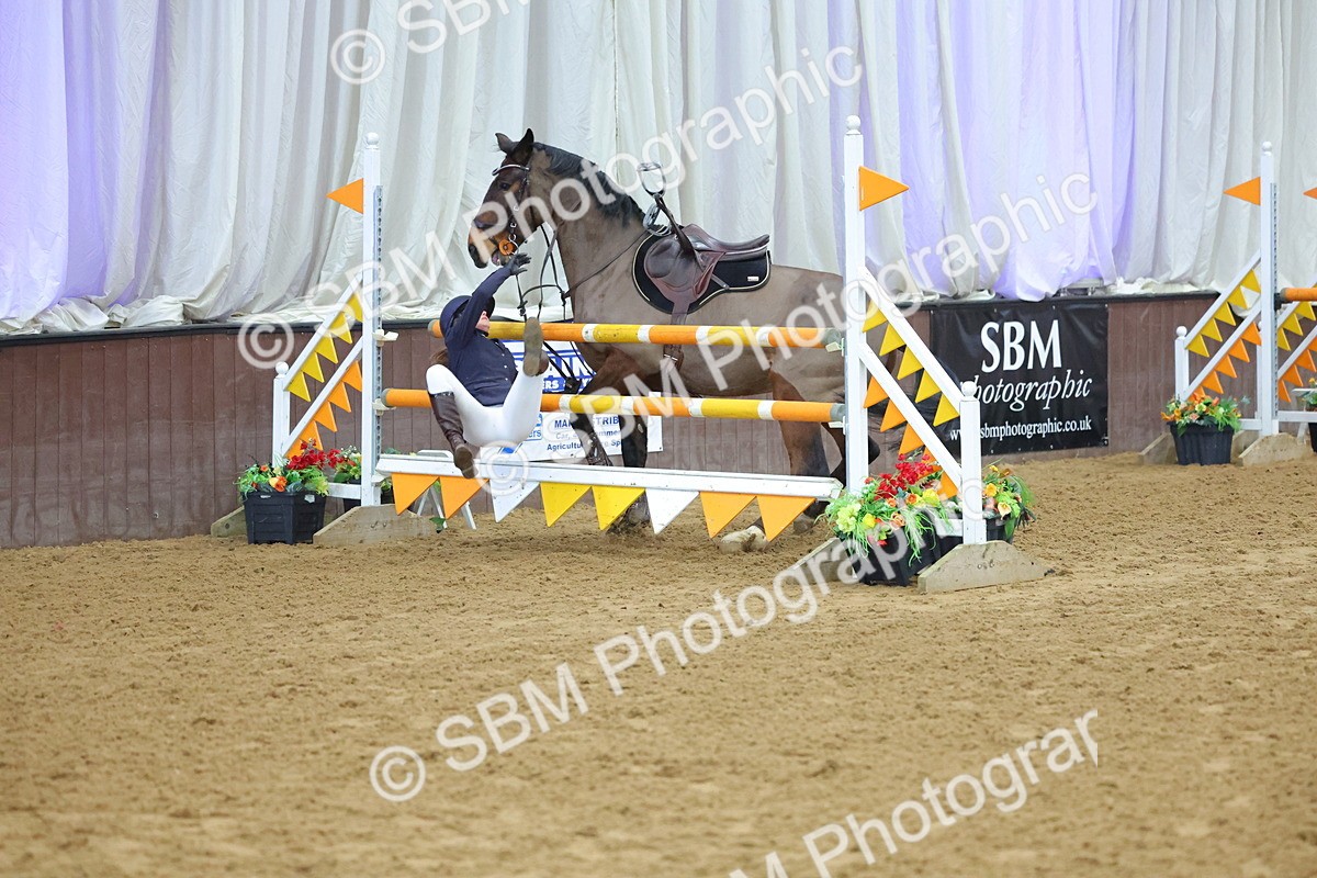 SBM_010595 - Class 23 - Senior Newcomers/ 1.10m Open - First Round (1.10m)