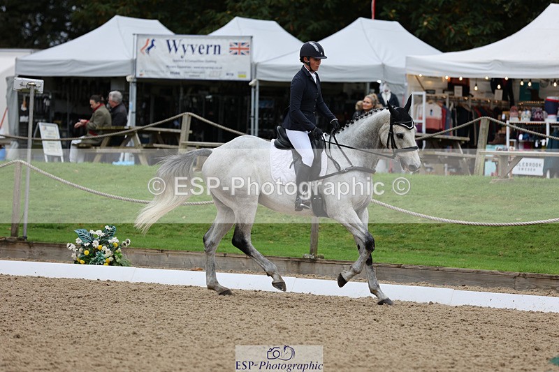 241024-104307-01645 - 143-Courtney.Romcke-KILBALLYBOY.SURPRISE