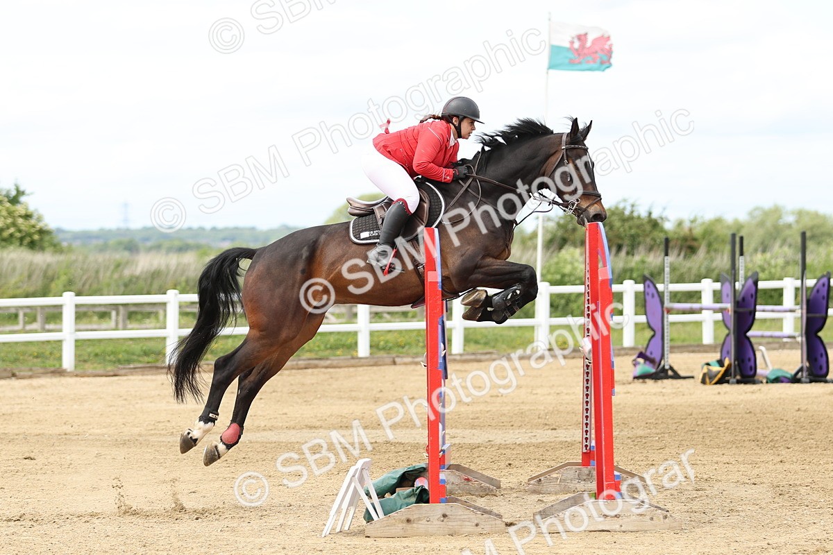 SBM_001066 - Class 4 - Senior Newcomers - 1.10m