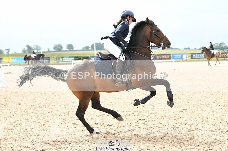 250807-114436-00776 - 1m Round 1