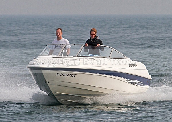 100424 WAIWURRIE IMG_4137jpg - Motorboats - Open