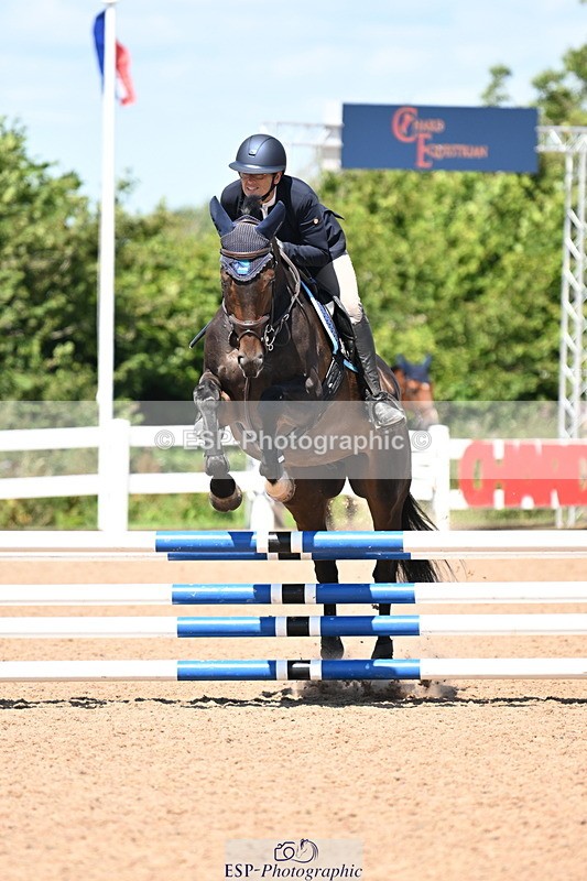 240728A-122945-08531 - Cls 32 85cm Amateur Qualifier