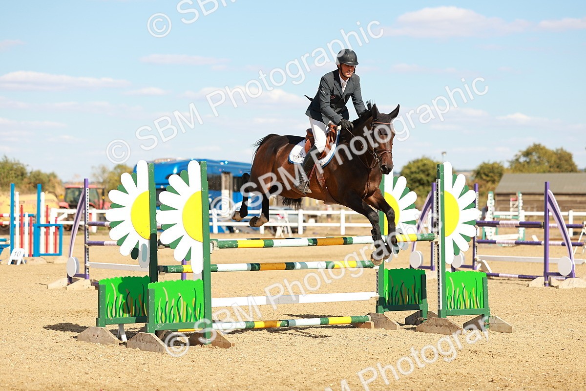 SBM_007660 - Class 5 - Senior British Foxhunter - 1.20m