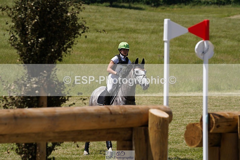 240629X-141458-3143 - 210-Tarka_Abraham-QUEEN_RUBIE