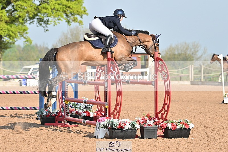 240512A-085414-16532 - Cls 47 Snr 1.20m Open