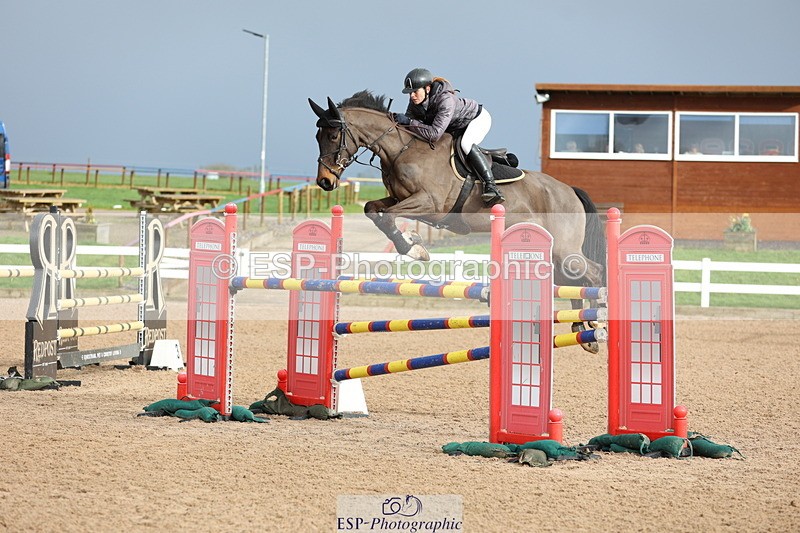 240223A-150505-02136 - Cls 6 Foxhunter and 1.20m Open