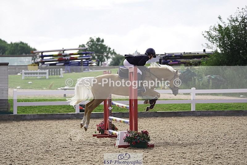 230624A-093044-00732 - Cls 21 British Novice & 80cm Open