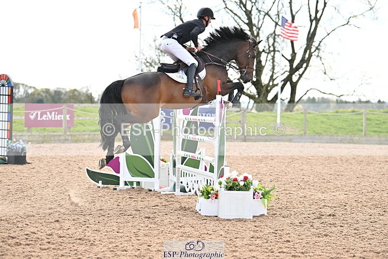 240418A-145839-04615 - Cls 9, 2 Star Big Tour 1.40m