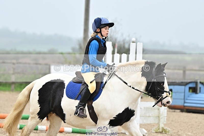 241110-095250-00110 - 40cm Showjumping