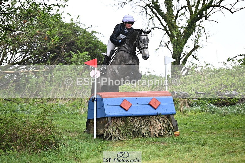 250418-120118-02485 - 067-Safia.Woodward-KILBUNNY.CYCLONE