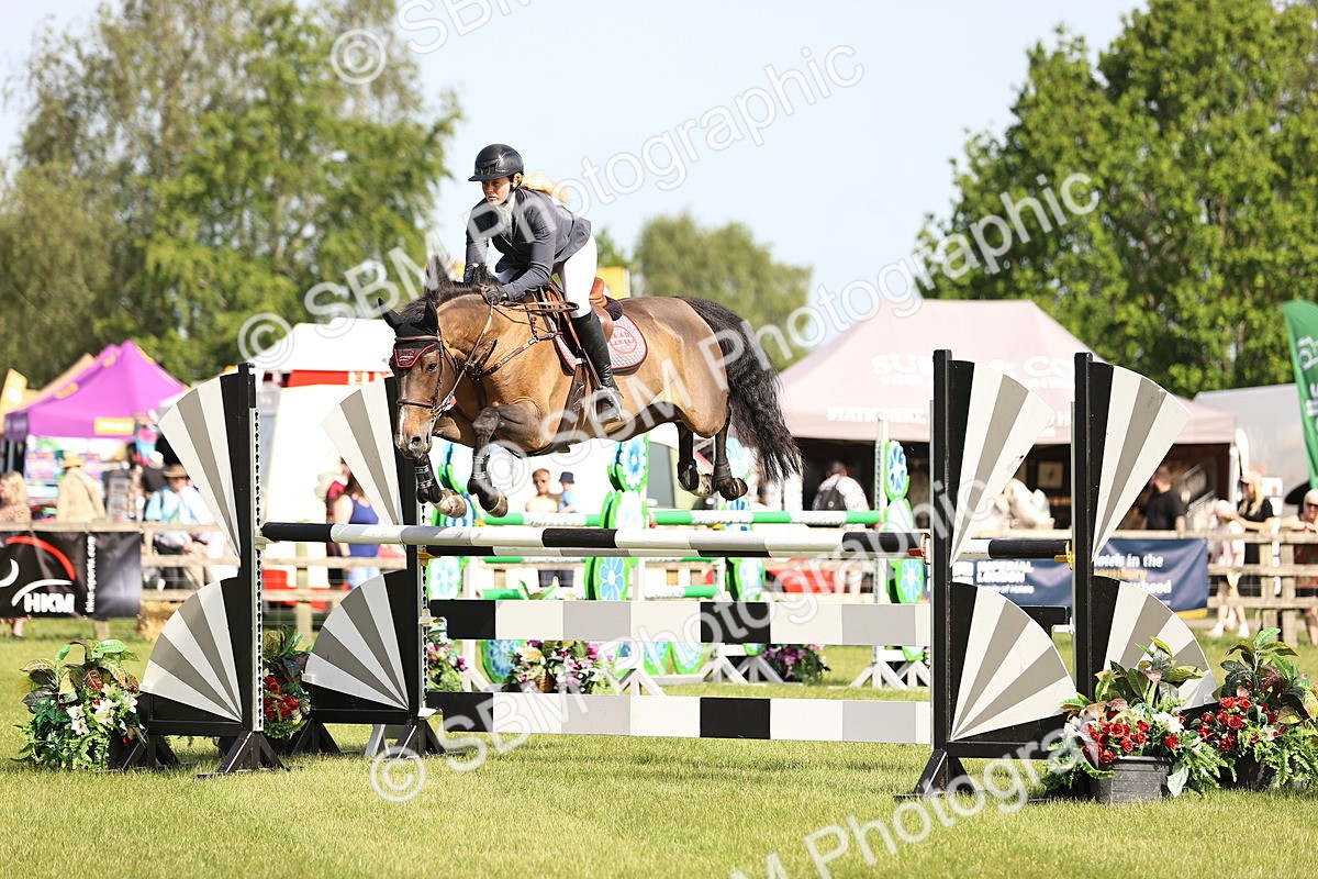 SBM_01517 - Class 200 - Martin Grant Homes Welcome Stakes 1.25m Open