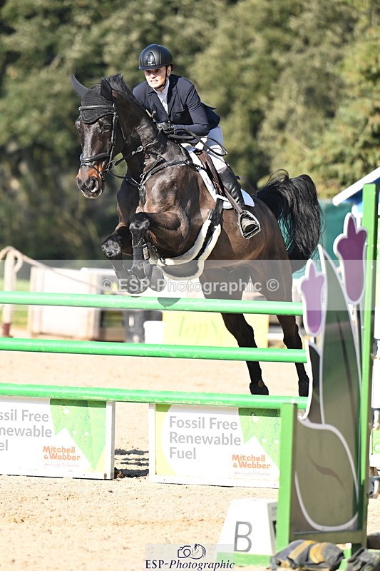 260321A-152104-01099 - 6 Foxhunter 1m 20 Open
