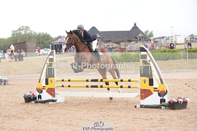 260730-101511-01634 - Cls 1 British Novice and 90cm