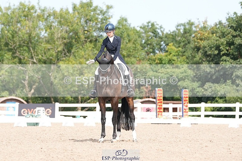 250815-114216-00926 - 010-Beatrice.ButterworthIvo.II