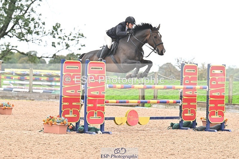 251003-132138-01092 - Cls 3 Foxhunter and 1.20m