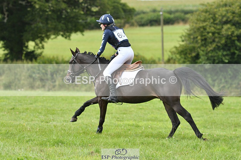 240804-153221-17680 - 605-Xanthe_Baylis-TULLIBARDS_HERSELF