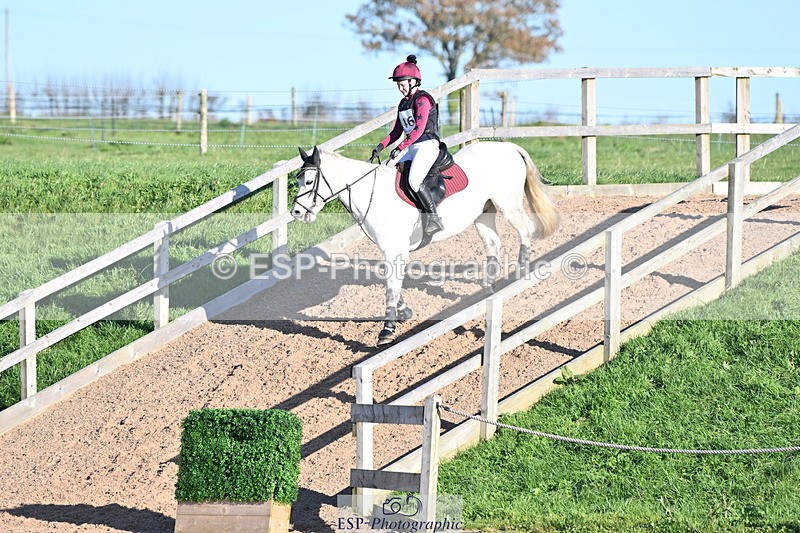 231125A-130833-00593 - 90cm