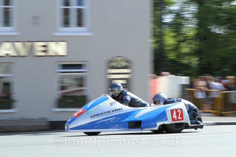 IMG_2825 - Sidecar Race 2 - TT 2013