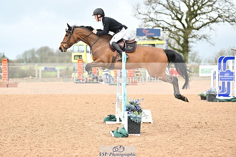 240315A-123229-00956 - Cls 3 Snr Foxhunter