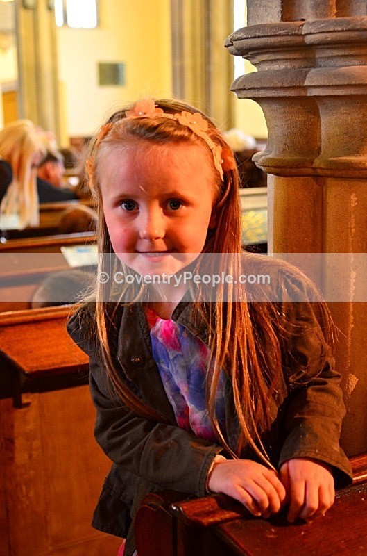 POP_2508 - Poppy Louise