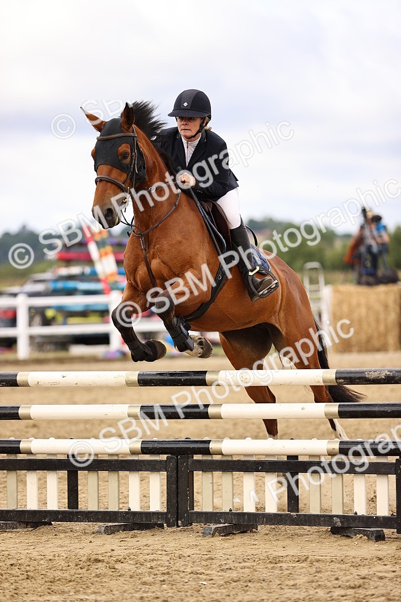 SBM_013231 - Class 13 - Senior British Novice - 90cm Open