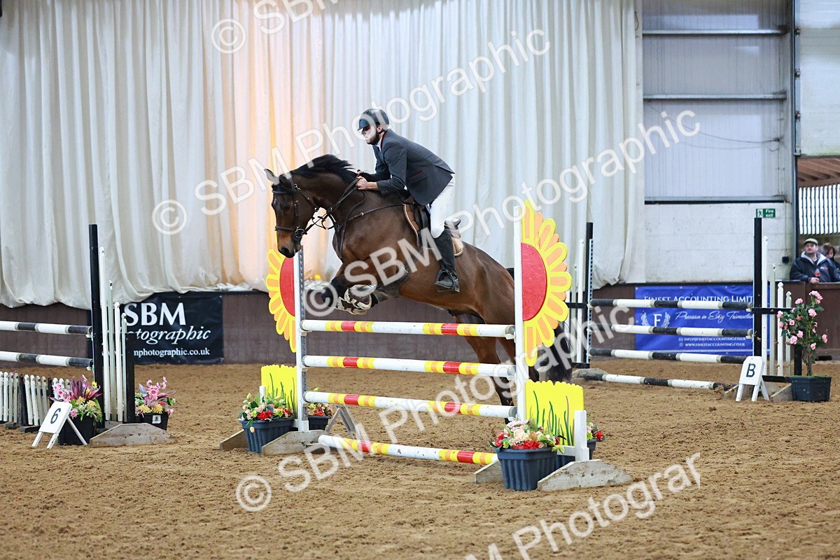 SBM_003410 - Class 10 - Senior Newcomers - 1.10m