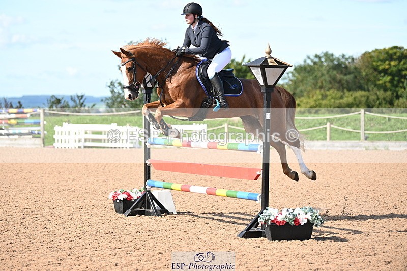 240913A-111605-03846 - Cls 14 Snr Newcomers