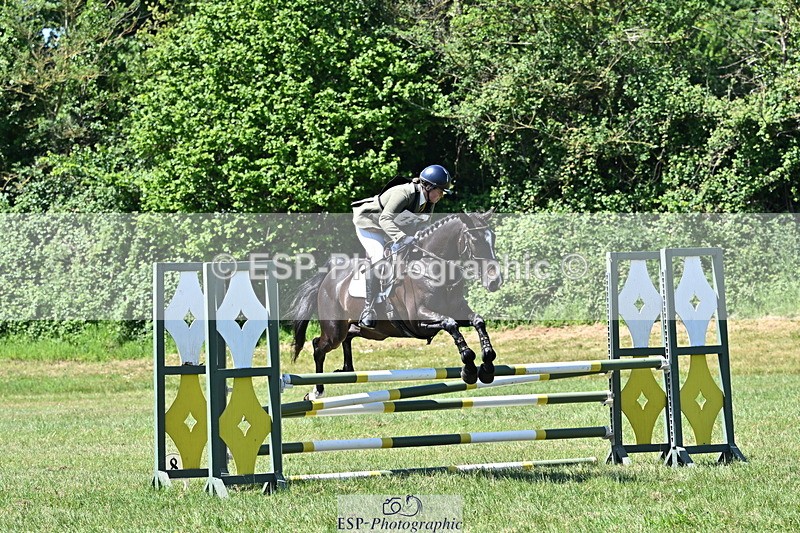 250522B-121247-01961 - 157-SHANNONDALE.LUIGI-Lizzie.Luxton