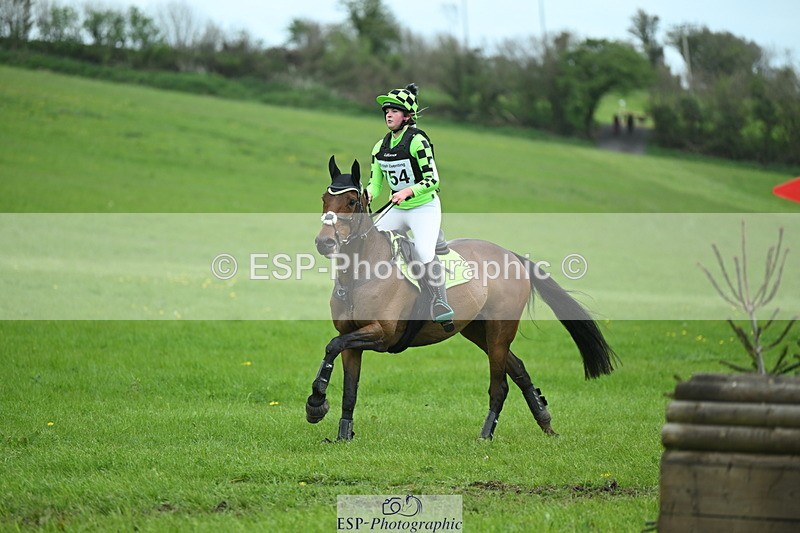 250419-142038-11714 - 754-Caitlyn.Faull-HAY.THERE.MONA