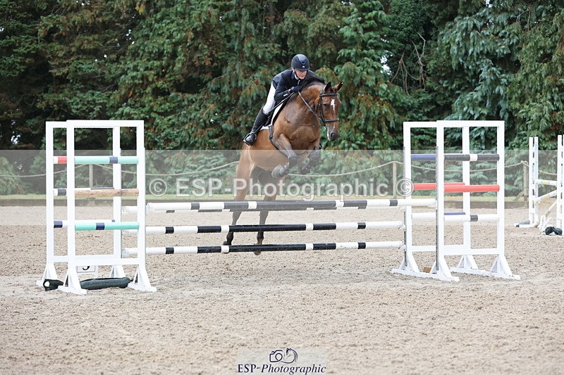 250831A-130902-10255 - Cls 42 Snr 1m Grand Prix