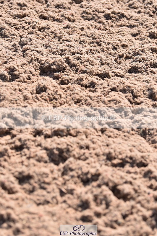 230606A-163338-00082 - 70cm