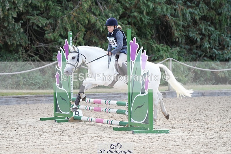 250821A-104103-14126 - WC Round 2 10.00 to 11.00