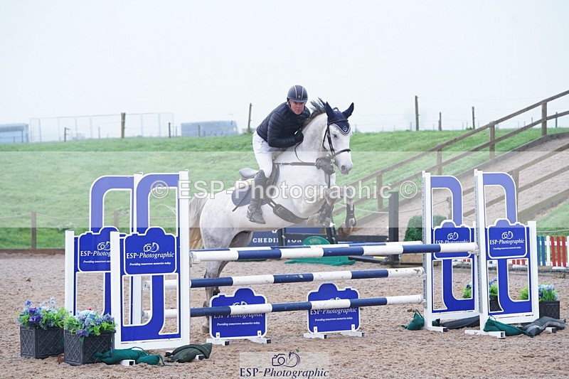 241006A-104000-05975 - Cls 18A&B Snr Disc & 1.00m Open