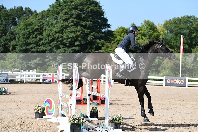 250725-100825-01314 - Cls 6 Snr British Novice and 90cm