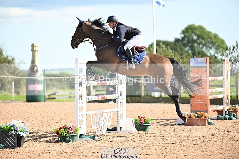 240913A-145536-04951 - Cls 17 National 1.30m Open