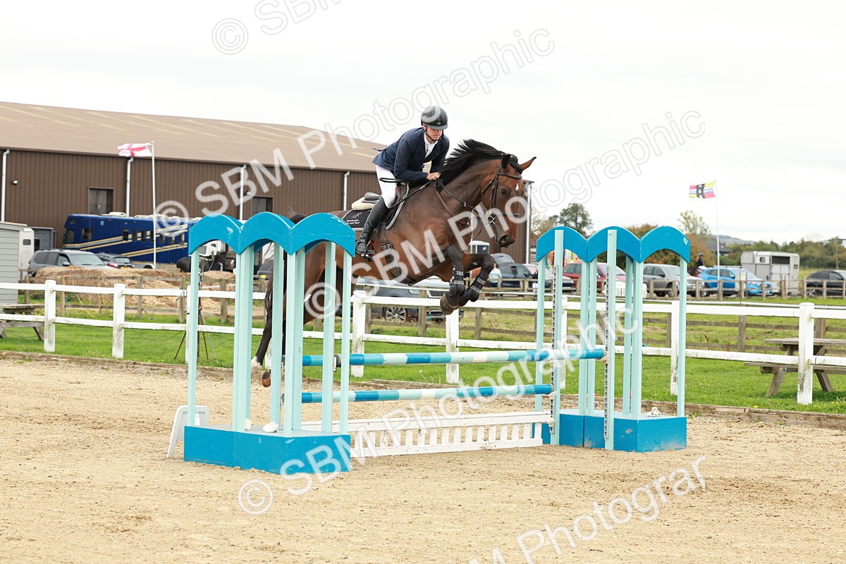 1I0A7018 - Class 2 - Senior British Novice